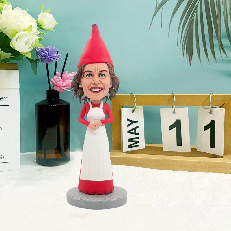 Custom mom bobblehead handmade from customer photos.webp