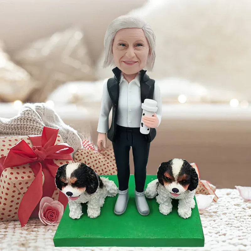 Custom Mom & Two Dogs Bobbleheads..webp