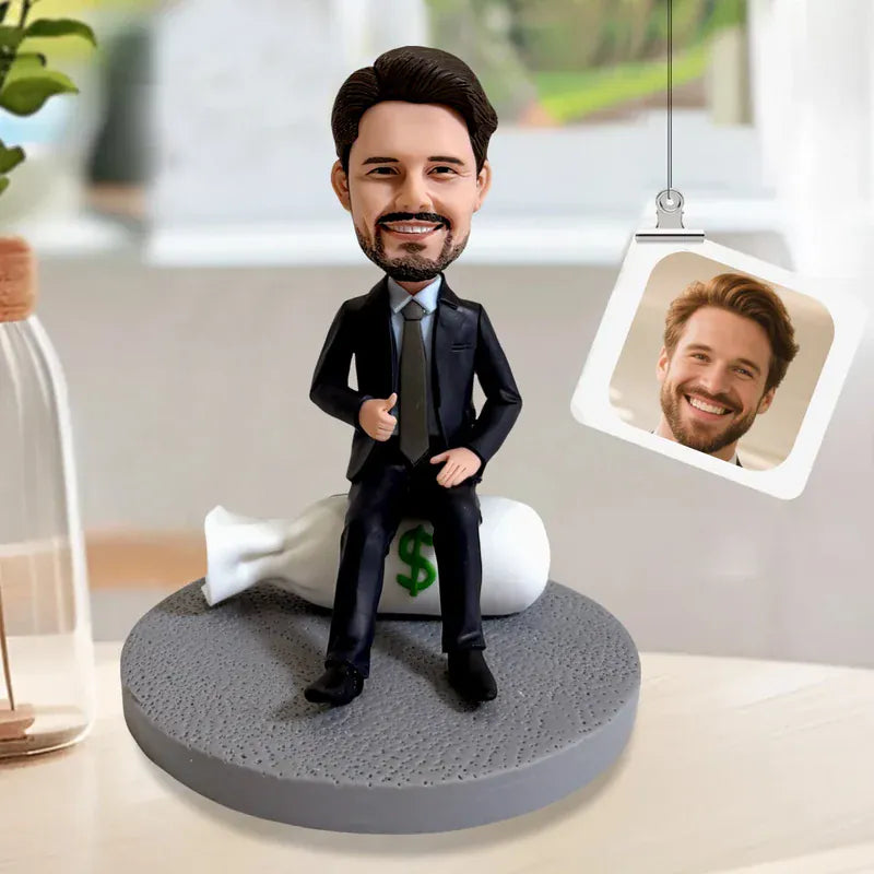 Custom Man with Money Bag Bobblehead.webp