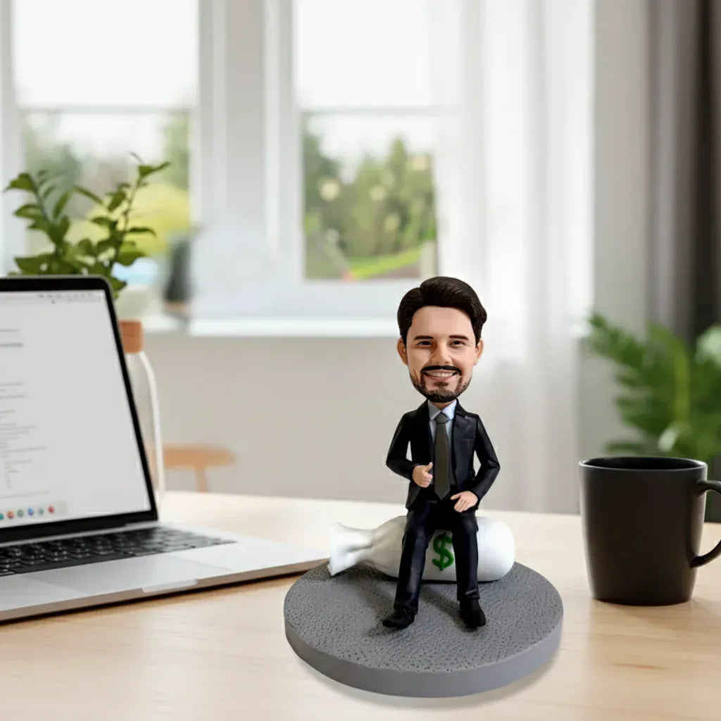 Custom Man with Money Bag Bobblehead.webp